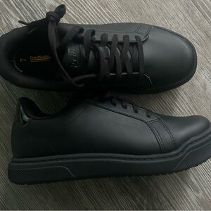 Women’s non slip shoes